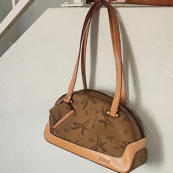 LeTour Eiffel Vintage Elegant Tan and Brown Shoulder Bag - Picture 2 of 16